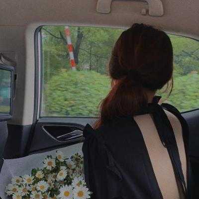 老牌影帝又出大瓜：深夜密会神秘女子，本人沉默不回应，整整一周